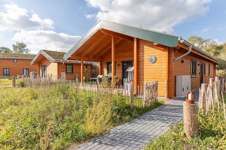 Ferienhaus in Kating - Huus Uul - Außenbereich Sommer