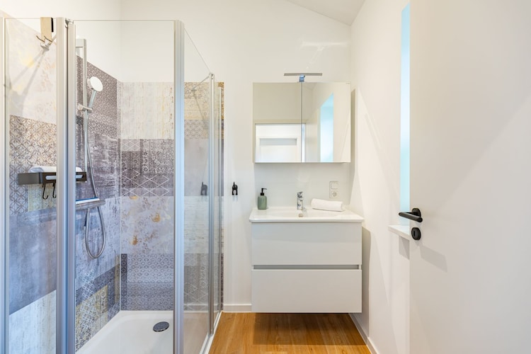 Ferienhaus in Kating - Huus Plüschmors - Badezimmer