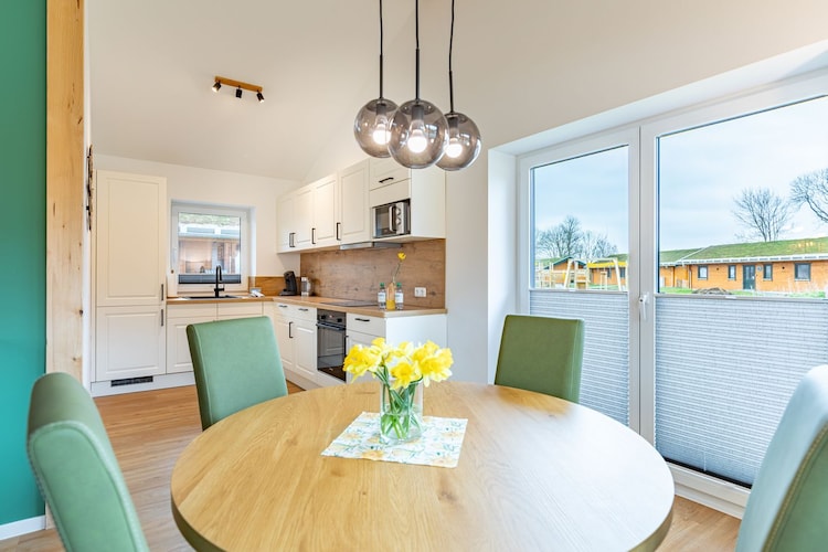 Ferienhaus in Kating - Huus Plüschmors - Esszimmer