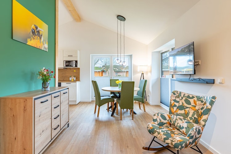 Ferienhaus in Kating - Huus Plüschmors - Wohnzimmer