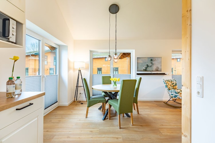 Ferienhaus in Kating - Huus Plüschmors - Esszimmer