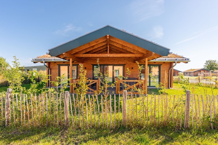 Ferienhaus in Kating - Huus Plüschmors