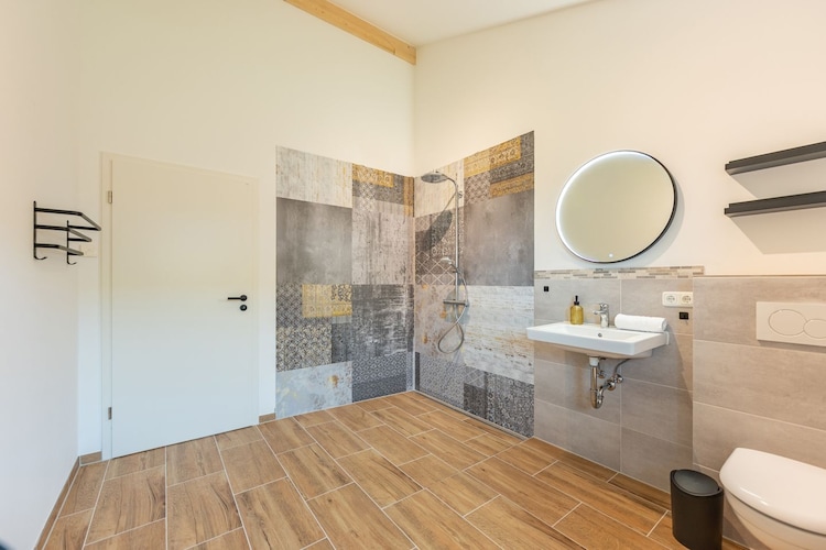 Ferienhaus in Kating - Huus Hunbloom - Badezimmer