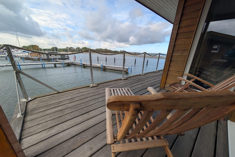 Floating House 4 - Rügen / 4 Personen - Aussicht Sommer