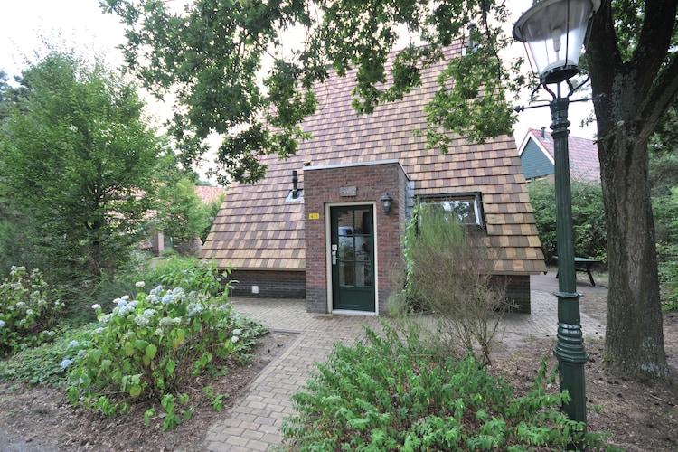 Vakantiepark De Katjeskelder 5