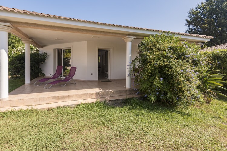 Villa met Zwembad te huur