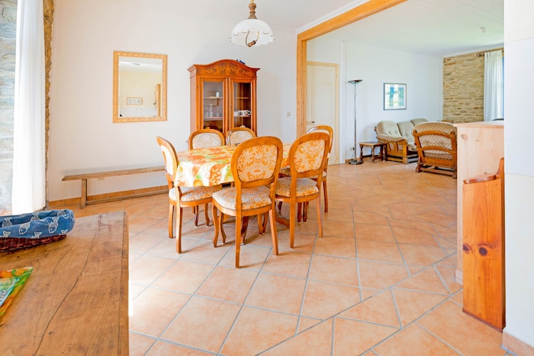 "Ancienne Gendarmerie" appartment C