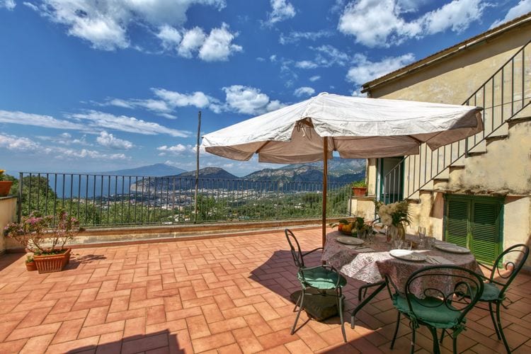 Vakantiehuizen Italie | Campania | Boerderij te huur in Santagnello   met wifi 4 personen