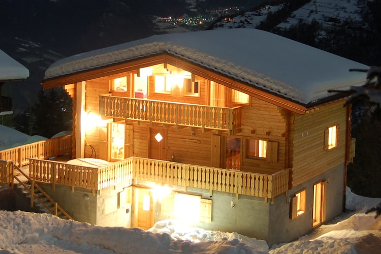 Vakantiehuizen Zwitserland | Jura | Chalet te huur in La-Tzoumaz   met wifi 14 personen