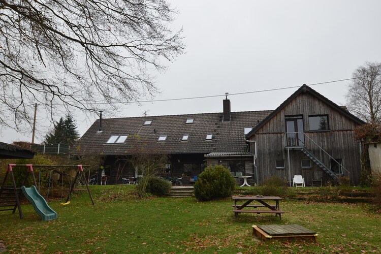 Modern ingericht groepshuis nabij het pittoreske Monschau.