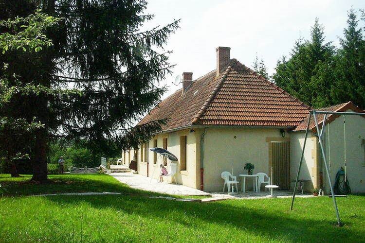 Maison de vacances -   VIEURE