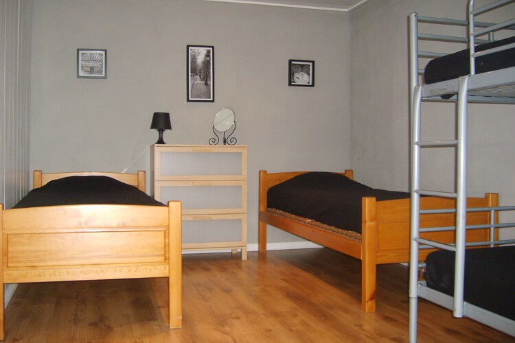 Vakantiehuis Eprave max. 4 personen 2 slaapkamers zwembad #19