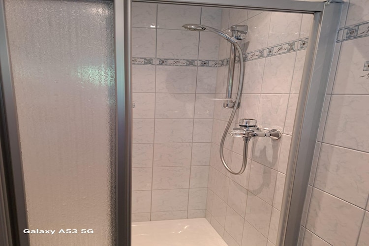 Apartment Hannelore B / 4 P-Badezimmer