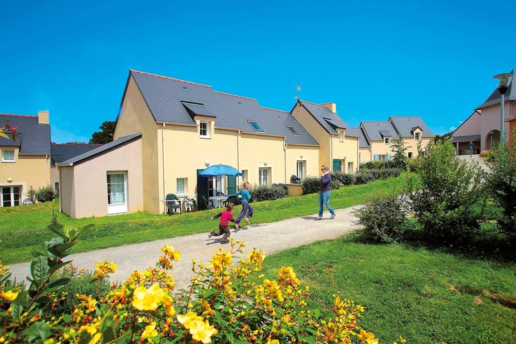 Vakantiehuizen Bretagne te huur Le-Tronchet- FR-35540-03 met zwembad  met wifi te huur