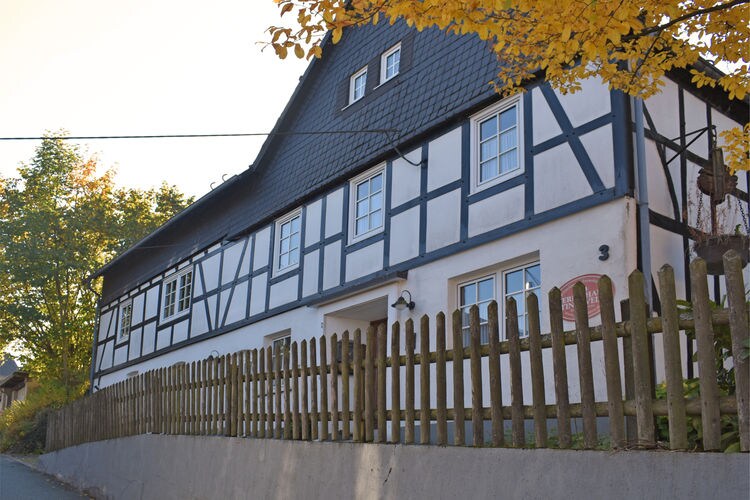 vakantiehuis Duitsland, Sauerland, Schmallenberg-Oberrarbach vakantiehuis DE-57392-46