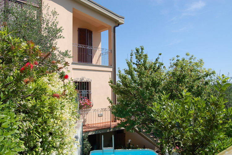 Comfortabel appartement in Toscane met tuin en jacuzzi