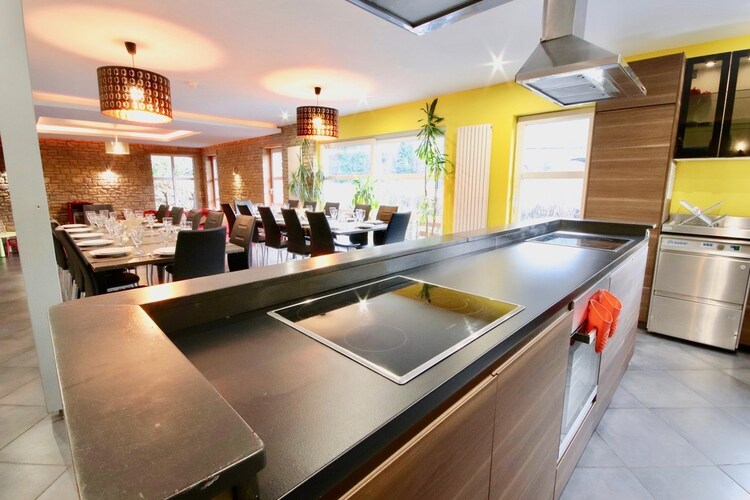 Vakantiehuis Stoumont max. 24 personen 3 huisdieren 7 slaapkamers zwembad sauna #28