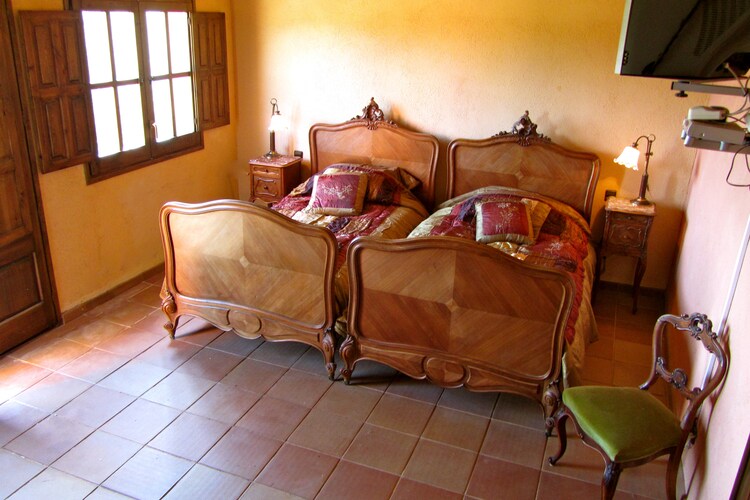 Masia Nostra Terra