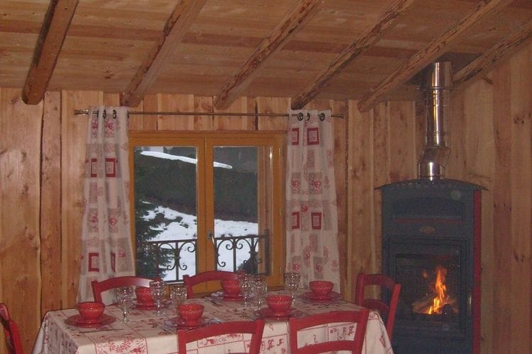 Comfy chalet with a dishwasher, in the High Vosges