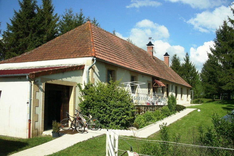 Vakantiehuizen Frankrijk | Auvergne | Vakantiehuis te huur in Vieure    10 personen