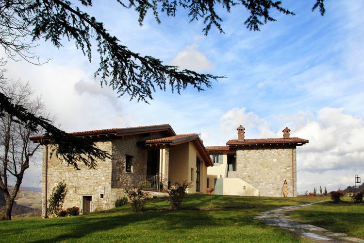 Vakantiehuizen Emilia-Romagna te huur Lizzano-in-Belvedere- IT-40042-01 met zwembad  met wifi te huur