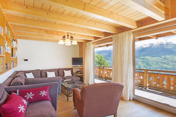 Chalet Mountain Star
