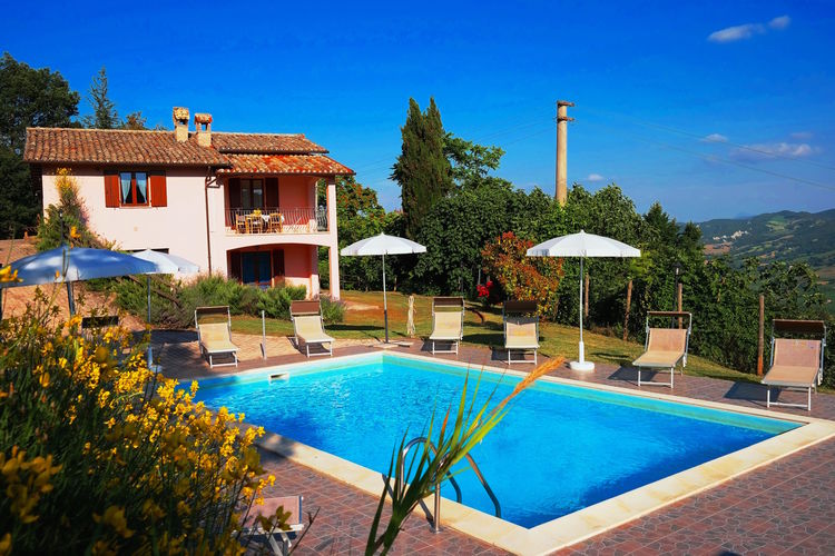 Vakantiehuizen Italie | Marche | Villa te huur in Acqualagna met zwembad  met wifi 8 personen