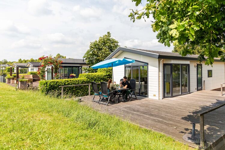 Vakantiehuizen Nederland | Gelderland | Chalet te huur in Aalst   met wifi 4 personen
